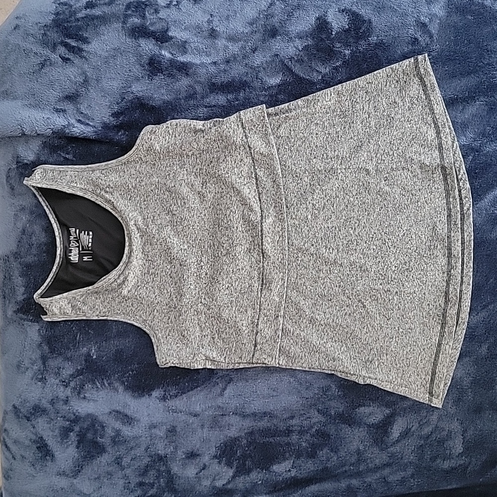 Latched Mama nursing active tank